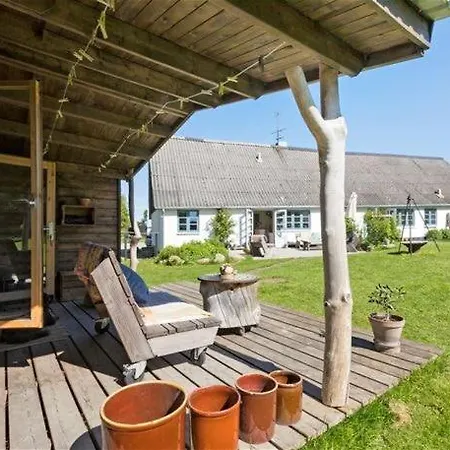 Vakantiehuis With Kitchen Garden Near